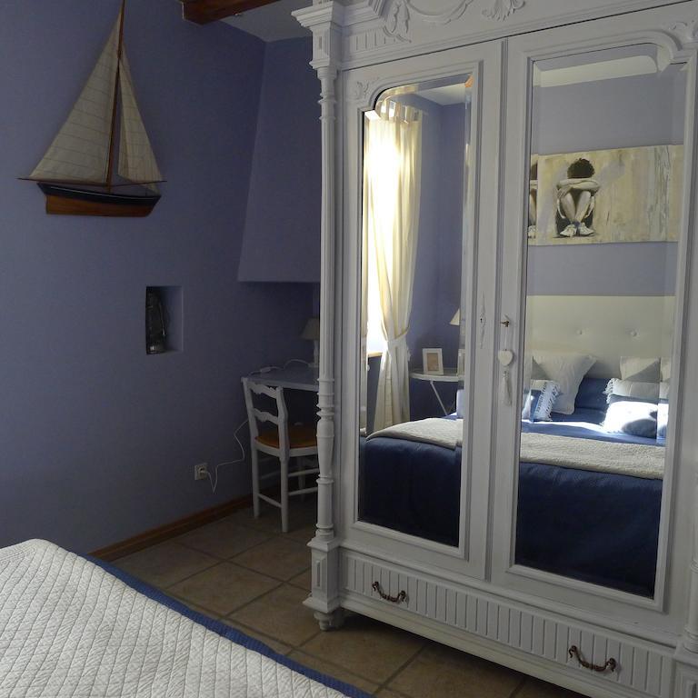 Hotel Domaine De La Manse Villeneuve-de-Berg Camera foto