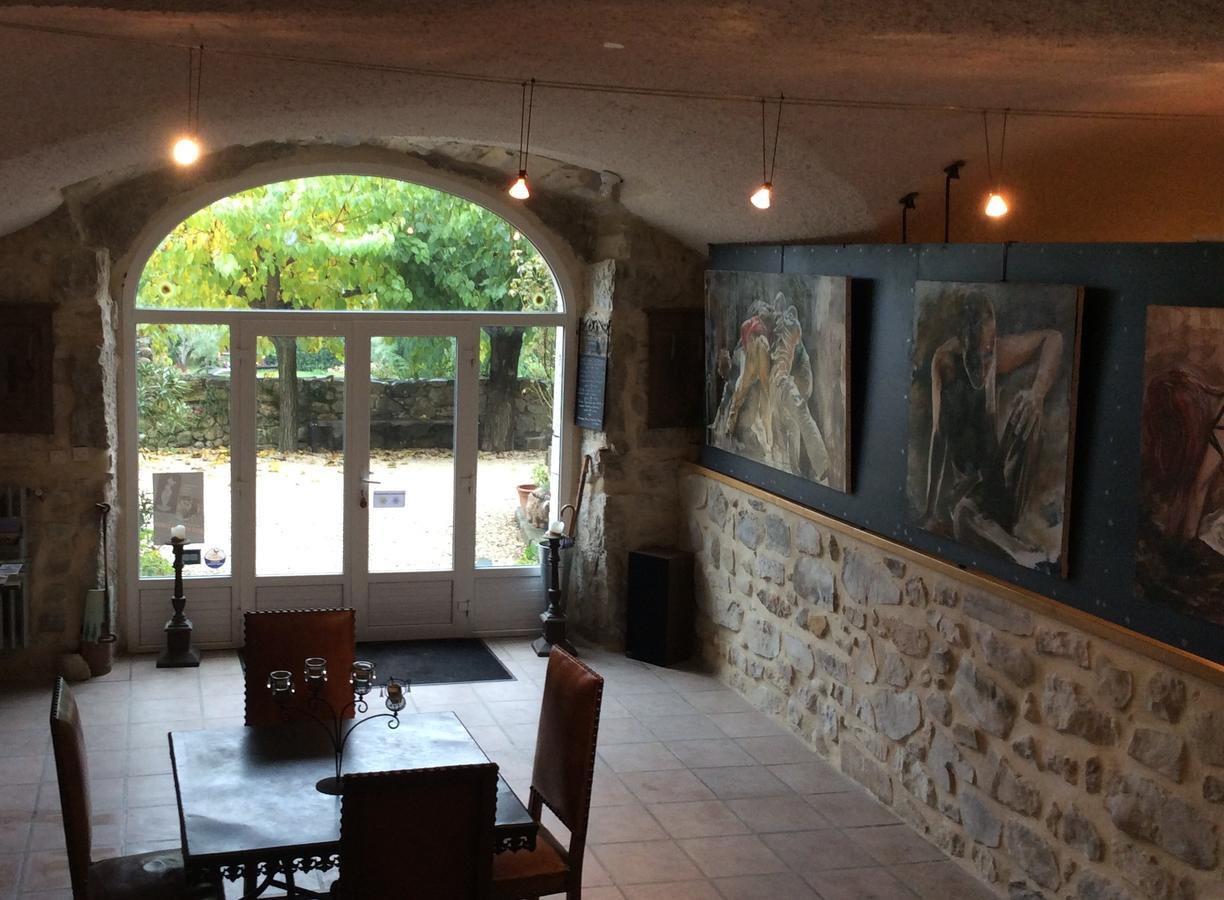 Hotel Domaine De La Manse Villeneuve-de-Berg Esterno foto